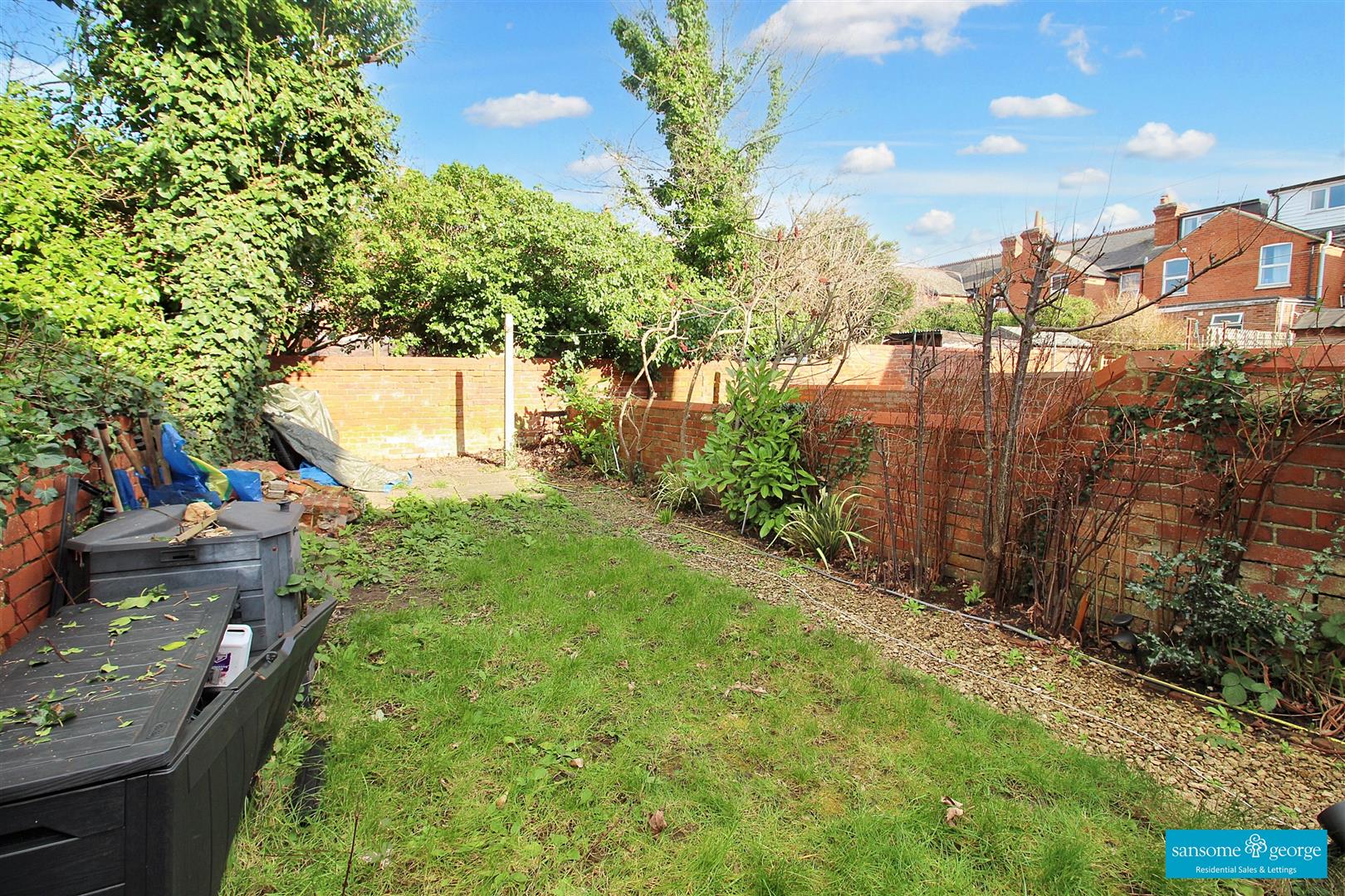 1 bed property in St. Edwards Road, Reading